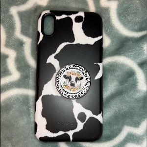 iPhone XS Max phone case with pop socket